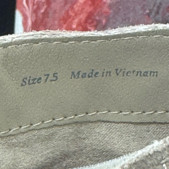 Dolce Vita Martey H2O Boot in Ivory Suede SZ7.5 - Picture 13 of 14